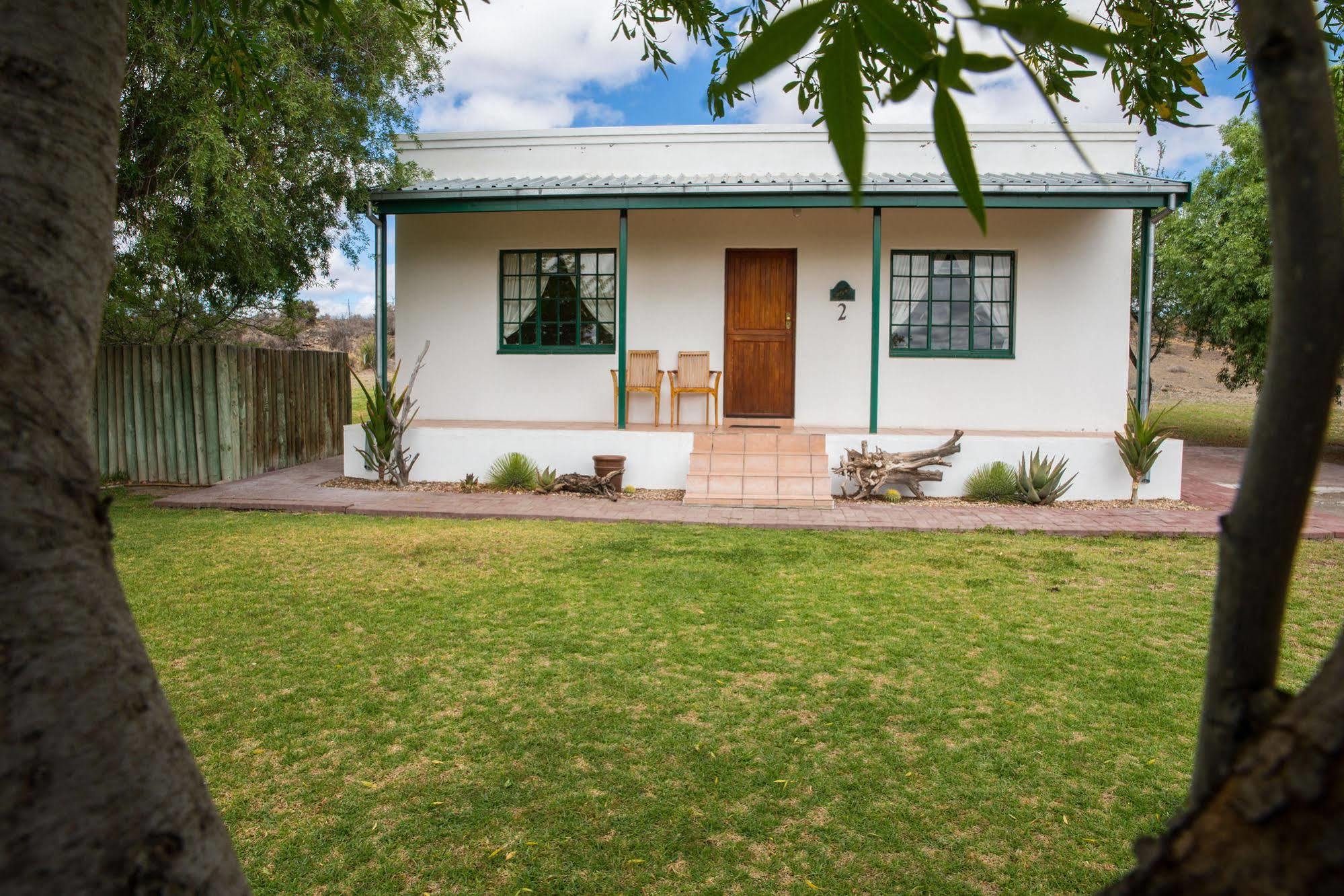 Villa Olive Grove Guest Farm à Beaufort West Extérieur photo